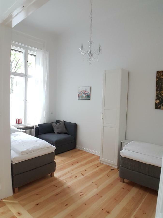 Lang Re By Rockchair Apartments L Superhost Status L 2 Bedrooms Boxspringbeds In City Center - Cozy Family & Business Flair Welcomes You! Берлин Екстериор снимка