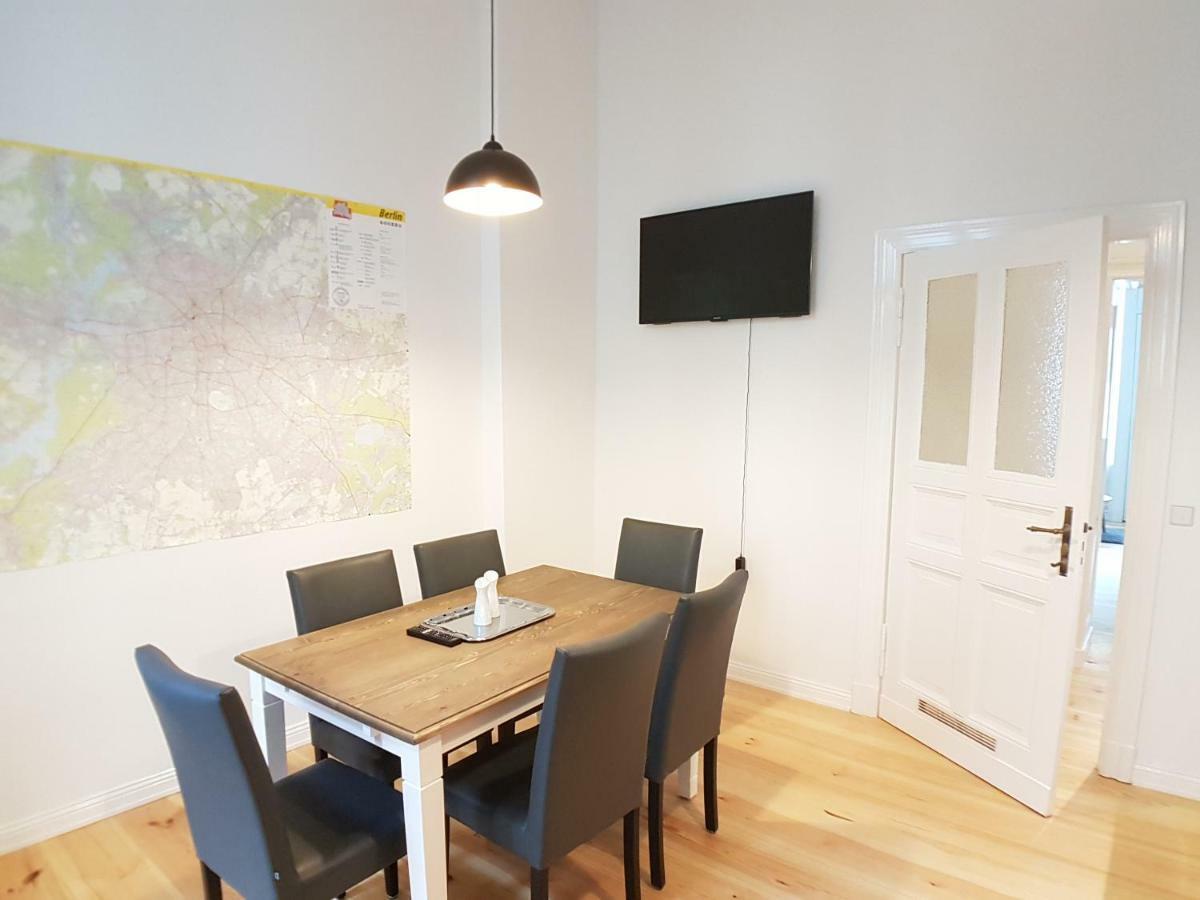 Lang Re By Rockchair Apartments L Superhost Status L 2 Bedrooms Boxspringbeds In City Center - Cozy Family & Business Flair Welcomes You! Берлин Екстериор снимка